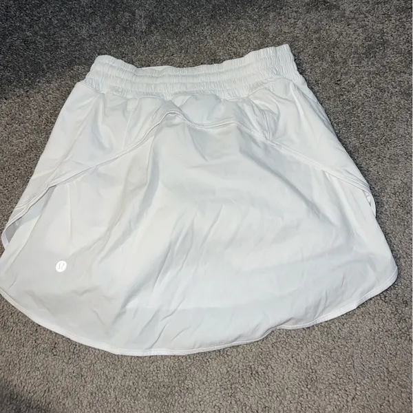 Lululemon Hotty Hot High Rise Skirt - Image 7