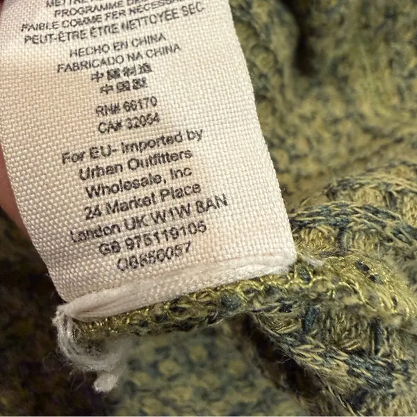 Free People Army Green Waffle Knit Cropped Mockneck BK Top Shirt size Large - Image 11