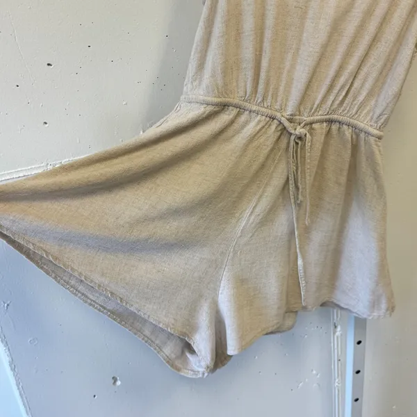 Princess Polly Oatmeal Beige Linen Blend Romper Sleeveless Braided Straps Size 4 - Image 4