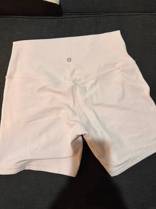 Lululemon Strawberry Milkshake Align Shorts High-Rise 6" - Image 2