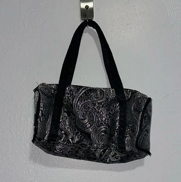 Handle Makeup Bag - Image 3