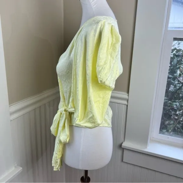 Krisa Womens Yellow Snake Print Jacquard Wrap Blouse‎ Puff Sleeve XS - Image 11