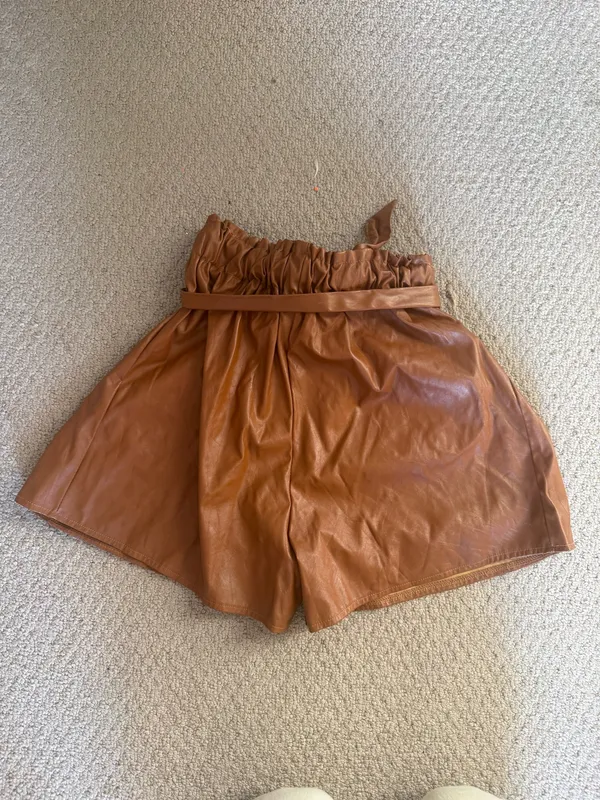 Faux leather shorts Brown Size M - Image 2