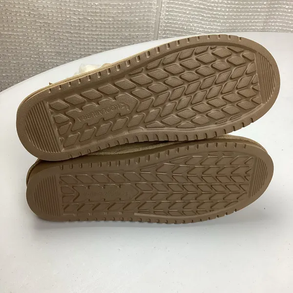 Koolaburra by UGG Victoria Mini Boots Sand Beige Suede Womens Sz 9 EUC - Image 6