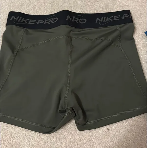 Nike Pro Dri-Fit Shorts - Image 5