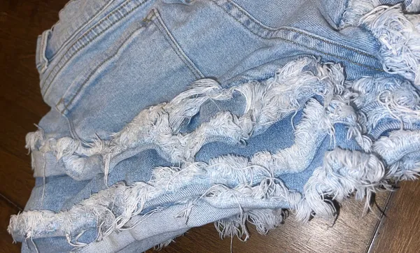 Windsor Jean Party Short Shorts - Image 3