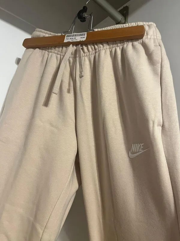 Nike Sweatpants - Image 3