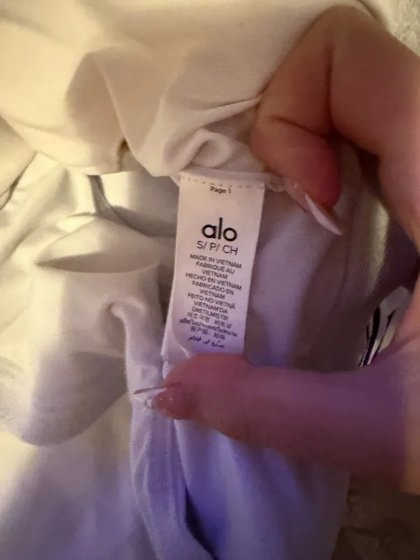 White Alo Yoga Set - Image 3