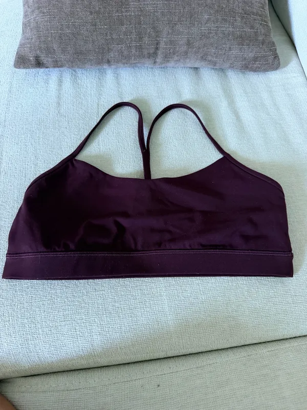 Flow Y Lululemon Sports Bra - Image 2