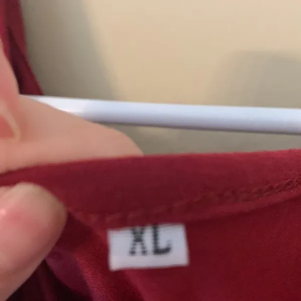 Burgundy Dress Size XL - Image 3