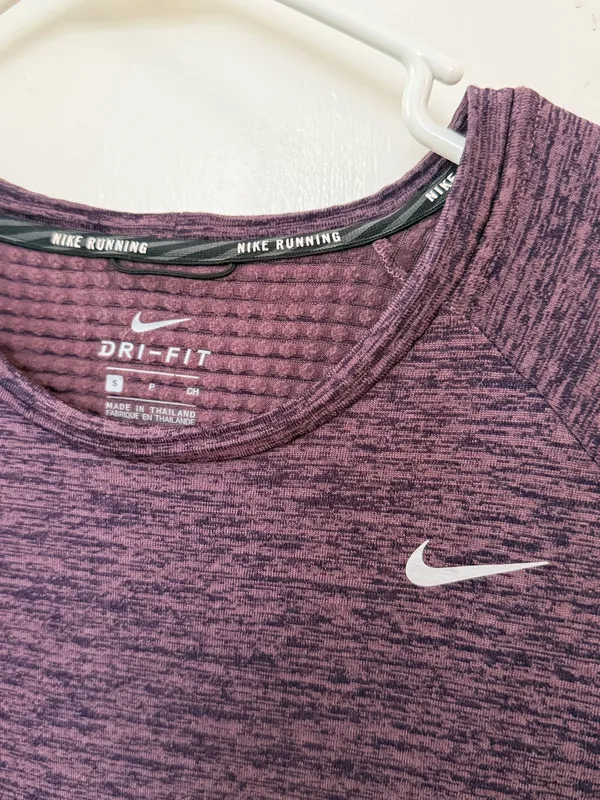 Nike dri fit long sleeve running top - Image 4