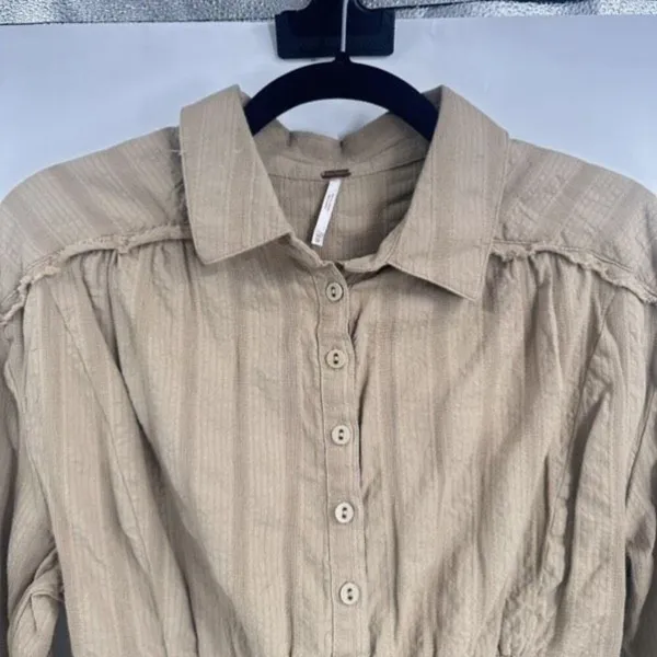 Free People Tammy Button down Tan Size XS‎ Crinkle Smocked Top Collared - Image 7