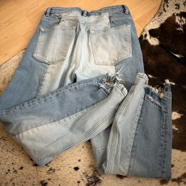 ALL SAINTS Kim Two‎ Tone Asymmetric Hem Jeans in Mid Indigo Size 27 - Image 10