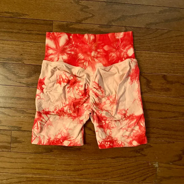 Yeoreo Pink Tie Dye Booty Scrunch Workout Shorts - Image 5