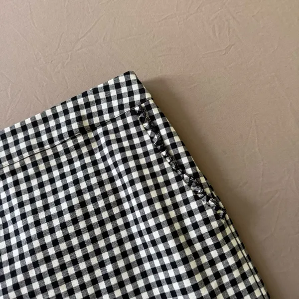 Court & Rowe Gingham Pencil Skirt - Image 6