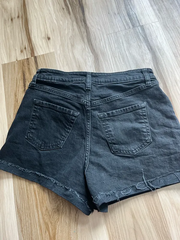 Black Jean shorts Size 4 - Image 4
