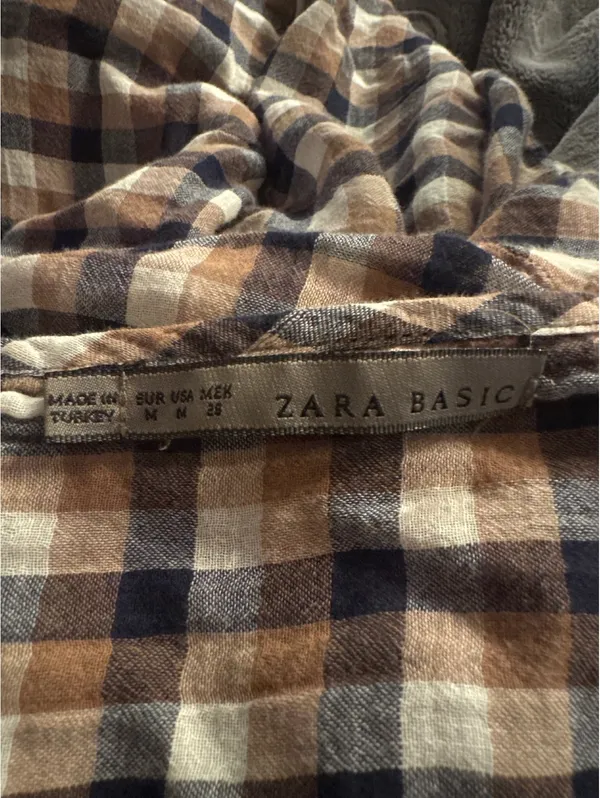 Zara Basic Women's Brown and Navy Blue Plaid Button - Image 3