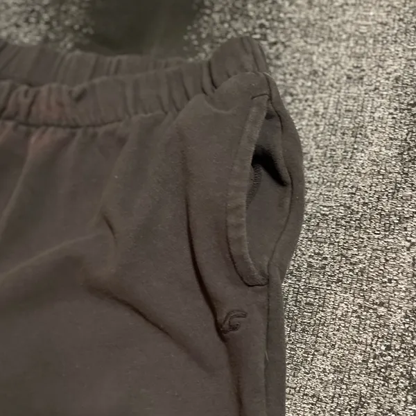 Womens large Hollister Co. Dark Grey Ultra-High Rise Fleece Dad Joggers - Image 7