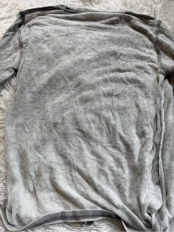 Mama Life Gray Waffle Knit Thermal Top Size M Lightweight - Image 7