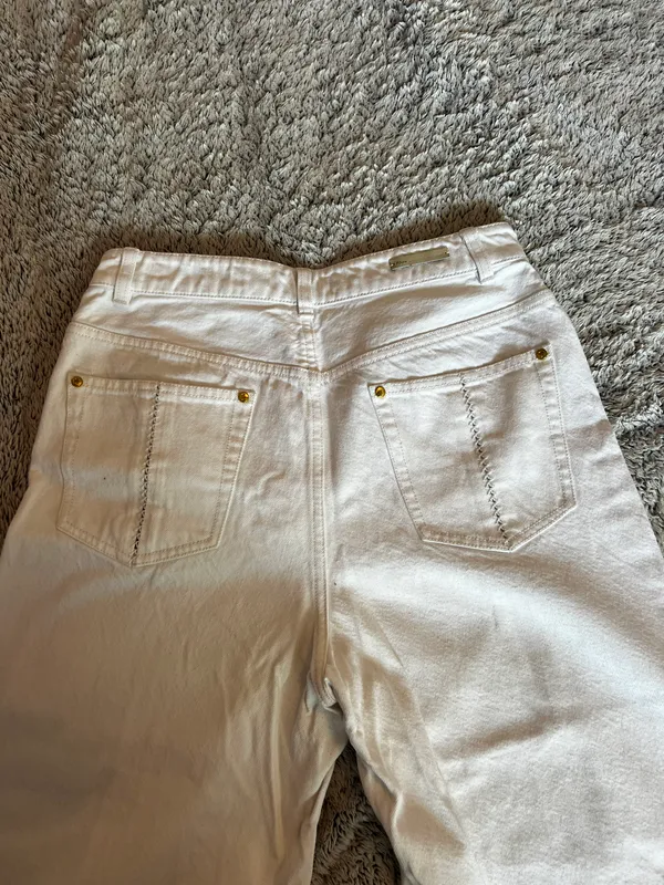 Anthropologie White  Jeans - Image 3