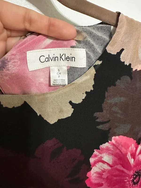 Calvin Klein Dress - Image 4