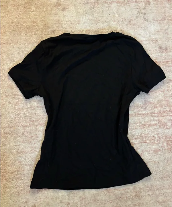 Amazon Essentials Basic Tee Black - Image 3