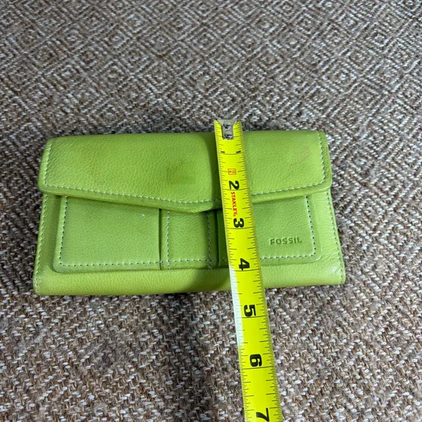 Fossil Green Leather Wallet - Image 12