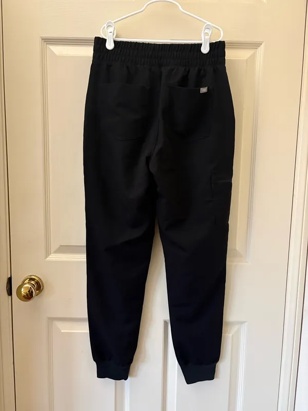 Figs Zamora Jogger Scrub Pants - Image 2