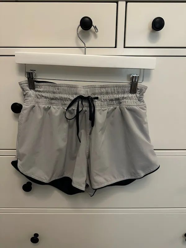 Lululemon Reversible Shorts - Image 4