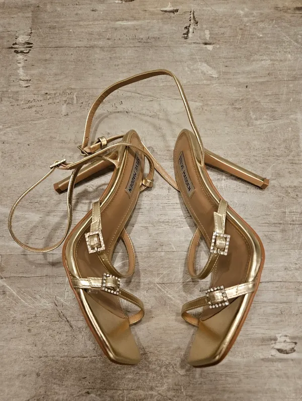 💕STEVE MADDEN💕 Dale Gold Rhinestone Sandal Heels 8 NWT - Image 7