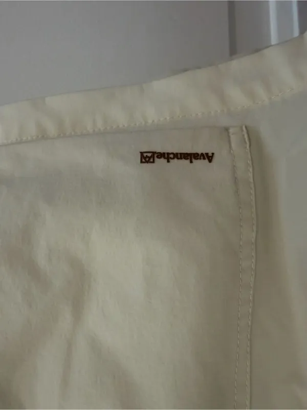 Avalanche Women’s Medium‎ Cream Hiking Shorts Nylon Stretch Pull On Outdoor - Image 3