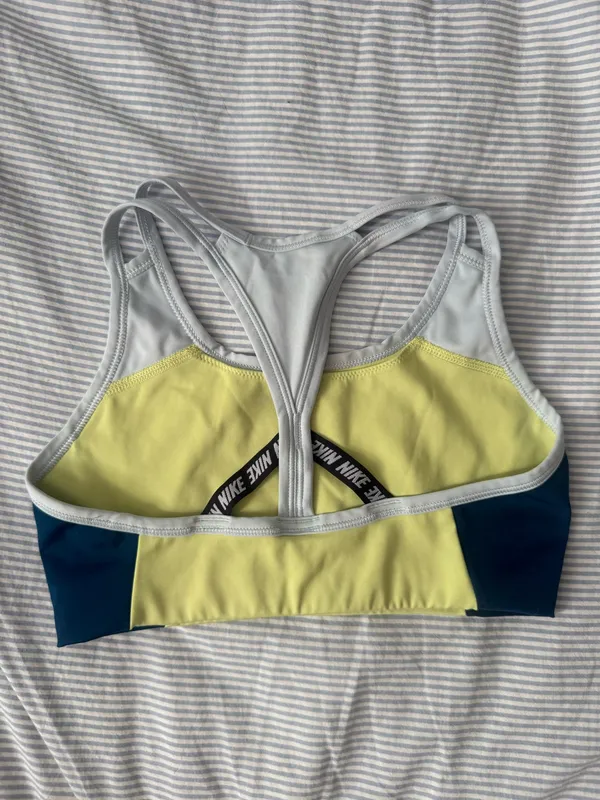 Nike Sports Bra Women’s Dri-Fit - Image 2