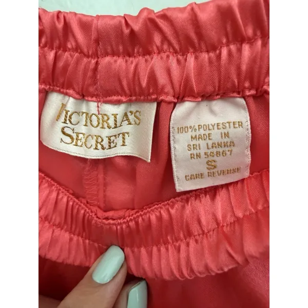 Victoria's Secret Vtg Gold Label‎ Pajamas set Solid Coral Pink Size S Silky Satiny - Image 4
