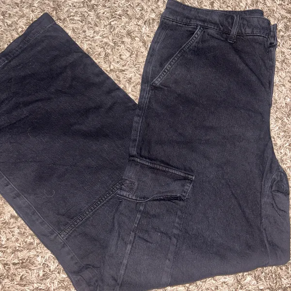Black American Eagle Cargo Jeans - Image 2