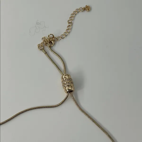 Elegant Gold Pendant Necklace - Image 6
