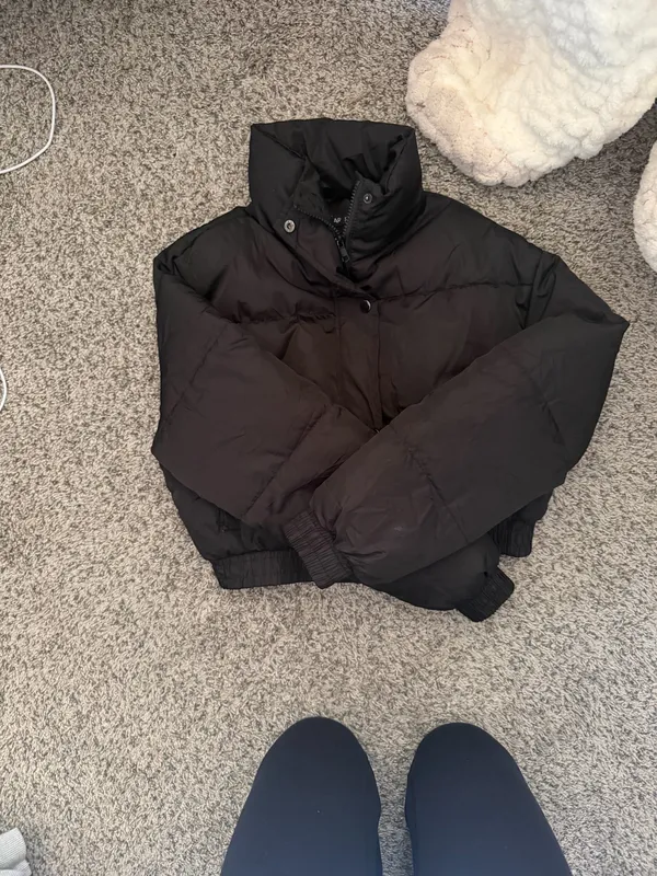 Amazon Cropped puffer jacket - Image 2