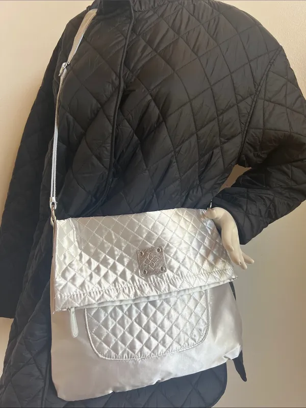 Silver Quilted Flap crossbody or Shoulder Bag - Image 3