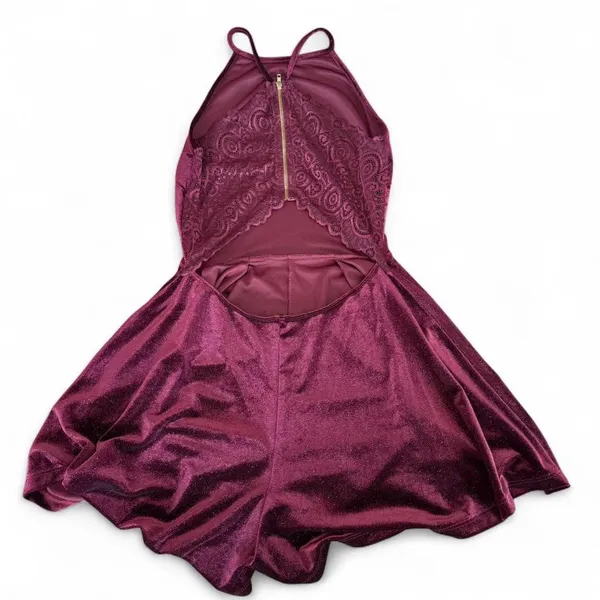 Windsor Sprakly Burgundy Romper - Image 2