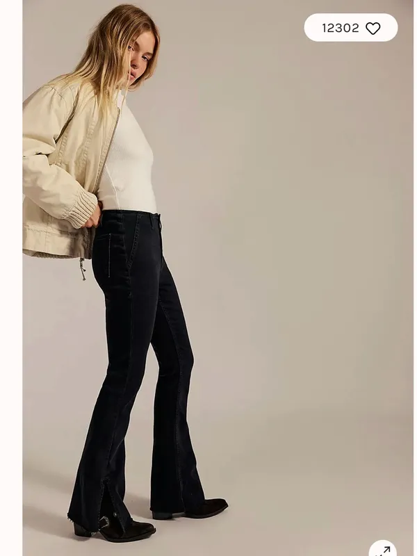 We The Free Level Up Slit Slim Flare Jeans size 25 color pitch black EUC - Image 2