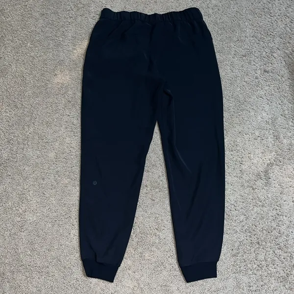 Lululemon On The Fly‎ Jogger Black 8 - Image 7