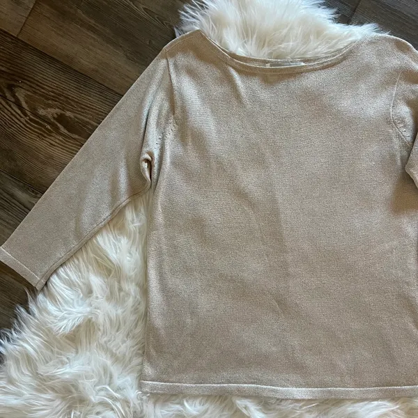 Kevo Vintage Gold Sparkle Silk-Blend Sweater Top - Image 2
