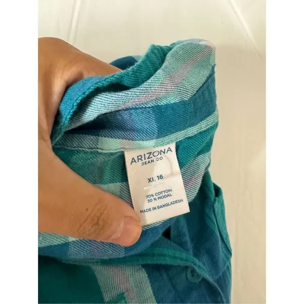 Arizona Jeans Co flannel - Image 6