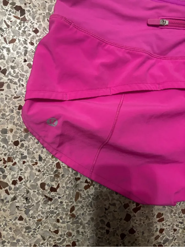Lululemon Speed Up Low-Rise Short 2.5" sizes 4 - Image 7