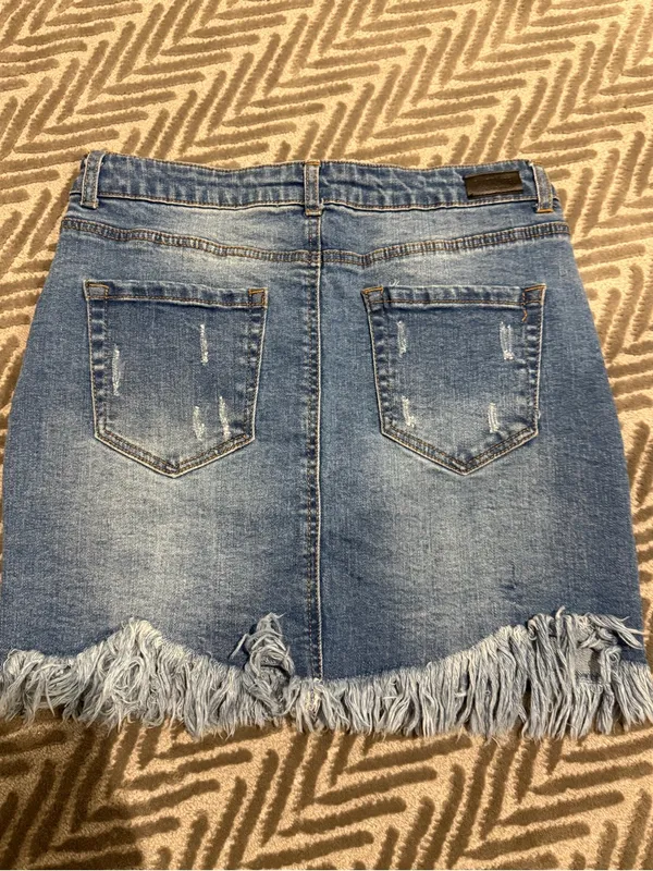Black Label Light Blue Denim Mini Skirt with Frayed Hem - Image 3