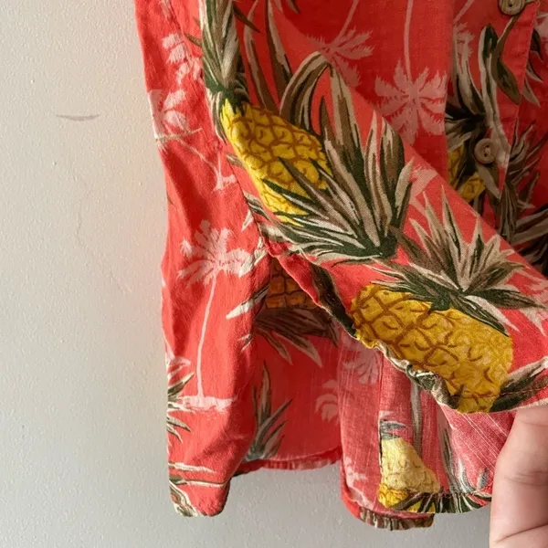 Old‎ Navy Hawaiian Pineapple Button Down - Image 3