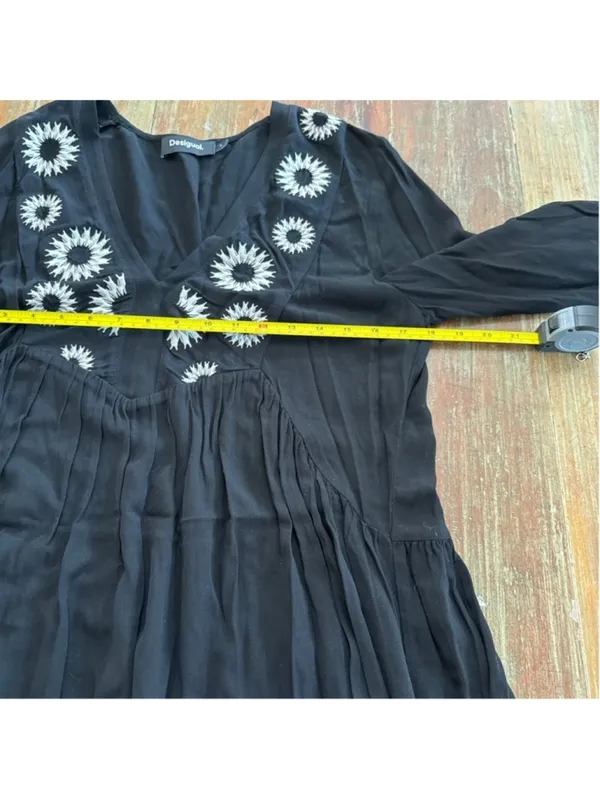 Desigual Black Long Sleeve Mini Dress Sunburst Embroidery Small - Image 8