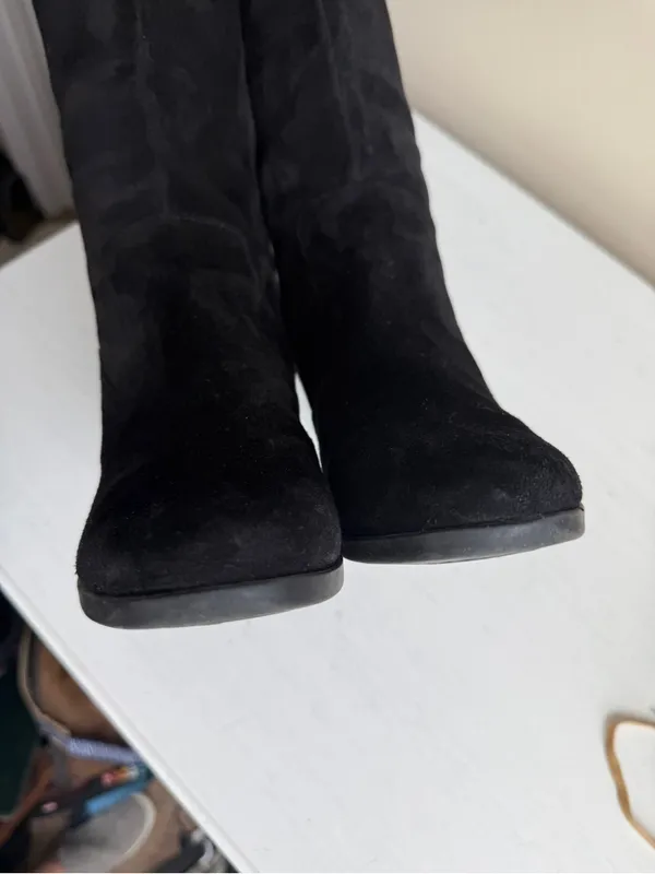 Born Elbe Black Suede Heeled Tall Boots Size 9 - Image 9