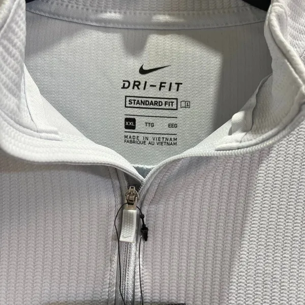 Nike Women's Grey and White Jacket - Image 7