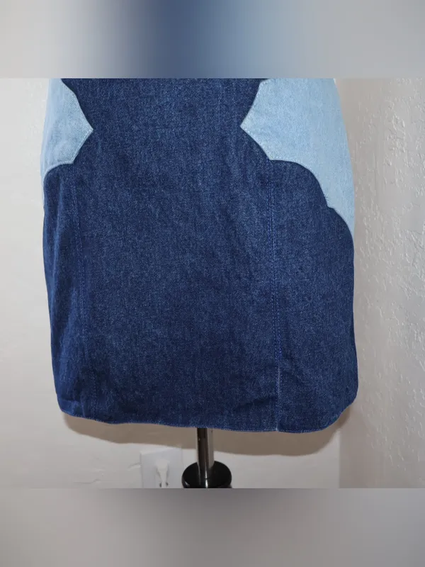 Understated Leather Two-Tone Scalloped Denim Mini Dress small - Image 7