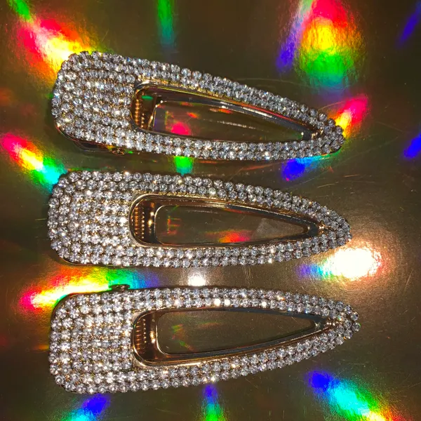 Jumbo Bedazzled Hair Clips Gold - Image 3